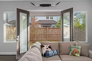 4202 Gillespie St, Houston, TX 77020 - Photo 9