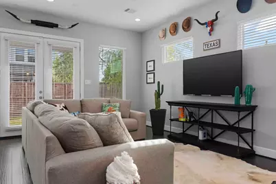 4202 Gillespie Street #A, Houston, TX 77020 - Photo 5