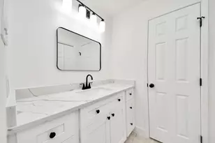 4222 Alief Village Dr, Houston, TX 77072 - Photo 31