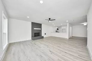 4222 Alief Village Dr, Houston, TX 77072 - Photo 7