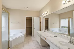 2412 Piney Woods Dr, Pearland, TX 77581 - Photo 37