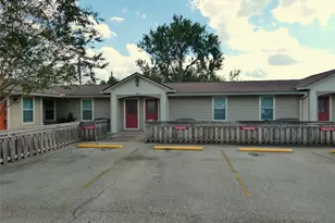 507 Houston St, Rosenberg, TX 77471 - Photo 11