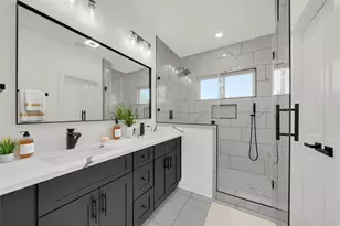 4406 Bond St, Houston, TX 77026 - Photo 9