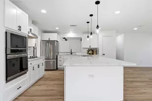 8014 17th Green Dr, Humble, TX 77346 - Photo 9