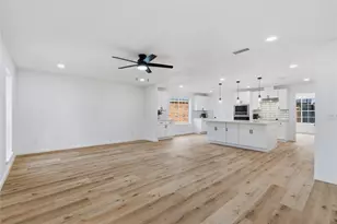 8014 17th Green Dr, Humble, TX 77346 - Photo 11