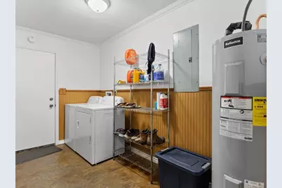 101 Oak Creek Drive, Van Vleck, TX 77482 - Photo 15