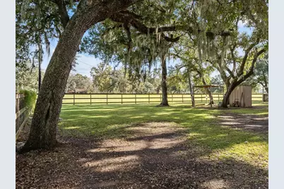 101 Oak Creek Drive, Van Vleck, TX 77482 - Photo 43