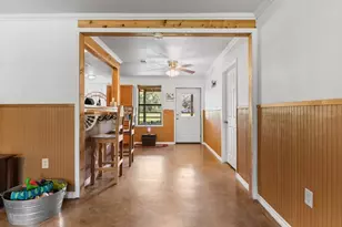 101 Oak Creek Dr, Van Vleck, TX 77482 - Photo 9