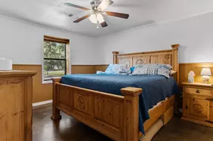 101 Oak Creek Dr, Van Vleck, TX 77482 - Photo 17