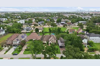 1510 Whispering Pines Drive, Houston, TX 77055 - Photo 29