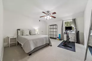 831 Merrick Dr, Sugar Land, TX 77478 - Photo 21