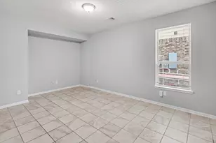 1103 Swinford Ct, Conroe, TX 77304 - Photo 11