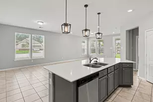1103 Swinford Ct, Conroe, TX 77304 - Photo 9