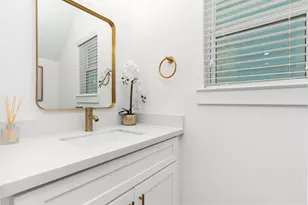 1513 Egypt St, Houston, TX 77009 - Photo 5