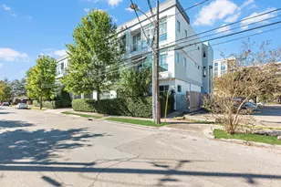 1406 Columbus St St, Houston, TX 77019 - Photo 15