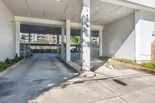 1406 Columbus St St, Houston, TX 77019 - Photo 3