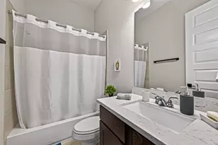 639 Malibu Pnes Dr, Katy, TX 77493 - Photo 29