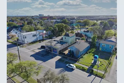 1415 39th Street, Galveston, TX 77550 - Photo 13