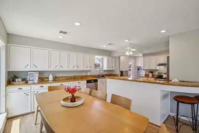 4119 Pirates Alley, Galveston, TX 77554 - Photo 9