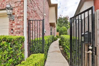 4256 Childress Street, Houston, TX 77005 - Photo 3