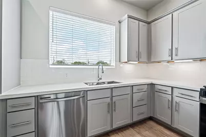 10610 Cascade Ledge Lane, Houston, TX 77025 - Photo 23