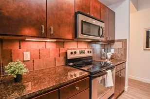 300 St Joseph Pkwy, Houston, TX 77002 - Photo 9