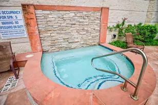 300 St Joseph Pkwy, Houston, TX 77002 - Photo 5