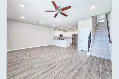8002 Scanlan Trace, Missouri City, TX 77459 - Photo 5