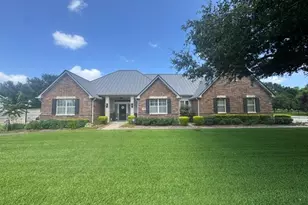 3310 River Bend Dr, Rosenberg, TX 77471 - Photo 1