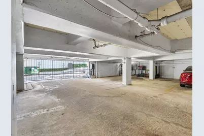 5050 Ambassador Way #218, Houston, TX 77056 - Photo 15