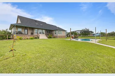 7902 S Redfish Drive, Hitchcock, TX 77563 - Photo 39