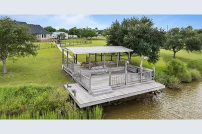 7902 S Redfish Drive, Hitchcock, TX 77563 - Photo 41
