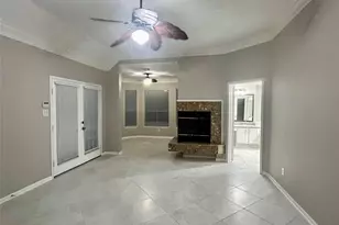 16807 Laguna Springs Dr, Houston, TX 77095 - Photo 25