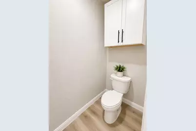 6106 W Airport Boulevard #18, Houston, TX 77035 - Photo 7
