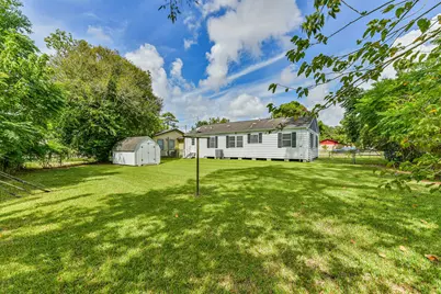 2807 Fannin Street, La Marque, TX 77568 - Photo 5