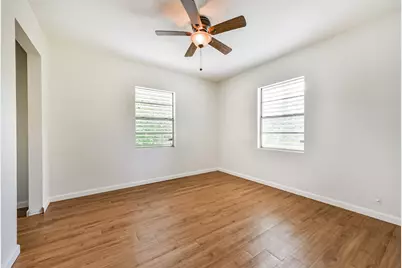 2807 Fannin Street, La Marque, TX 77568 - Photo 17