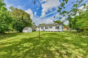 2807 Fannin St, La Marque, TX 77568 - Photo 5