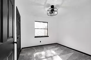 30 Crestbriar Ct, Baytown, TX 77521 - Photo 17