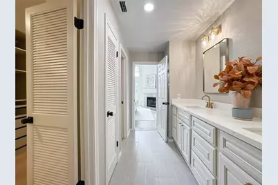 9533 Bayou Brook Street, Houston, TX 77063 - Photo 19