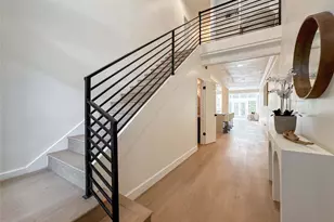 9533 Bayou Brook St, Houston, TX 77063 - Photo 3