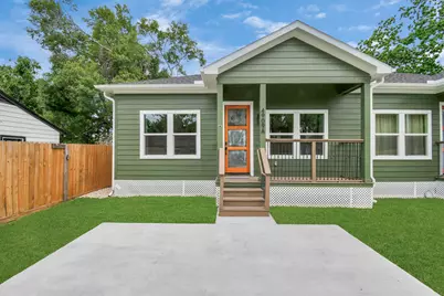 4909 Higgins Street #A/B, Houston, TX 77033 - Photo 3