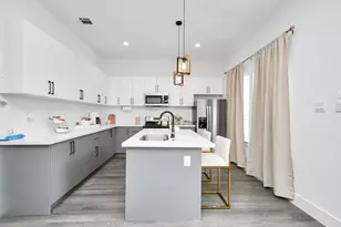 4909 Higgins St, Houston, TX 77033 - Photo 27