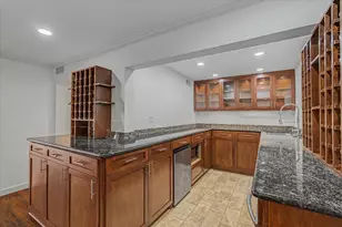 7575 Katy Fwy, Houston, TX 77024 - Photo 13