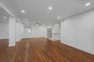 7575 Katy Fwy, Houston, TX 77024 - Photo 17