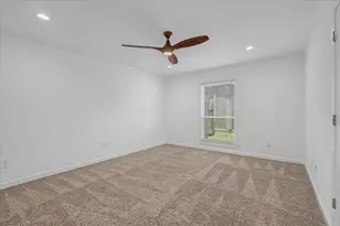 7575 Katy Fwy, Houston, TX 77024 - Photo 41