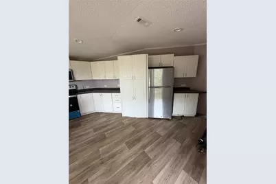 2922 N Fairway Drive, Angleton, TX 77515 - Photo 17
