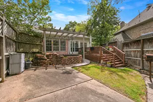 300 Chimney Hill Dr, College Station, TX 77840 - Photo 21
