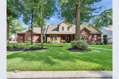 9 Robin Trail, Conroe, TX 77304 - Photo 1