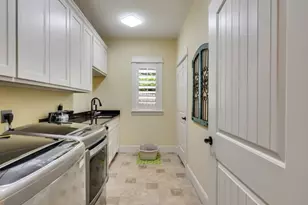 9 Robin Trail, Conroe, TX 77304 - Photo 11