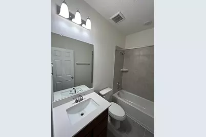 15706 Tawny Stark Drive, Houston, TX 77044 - Photo 11